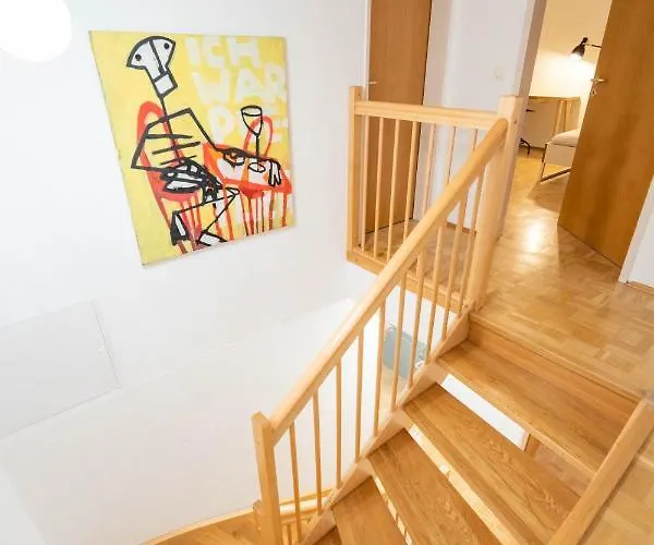 Apartamento Loft Mit Balkon Im Historischen Altbau Am Marktplatz - 75qm, Disneyplus, 300mbs Internet Chemnitz