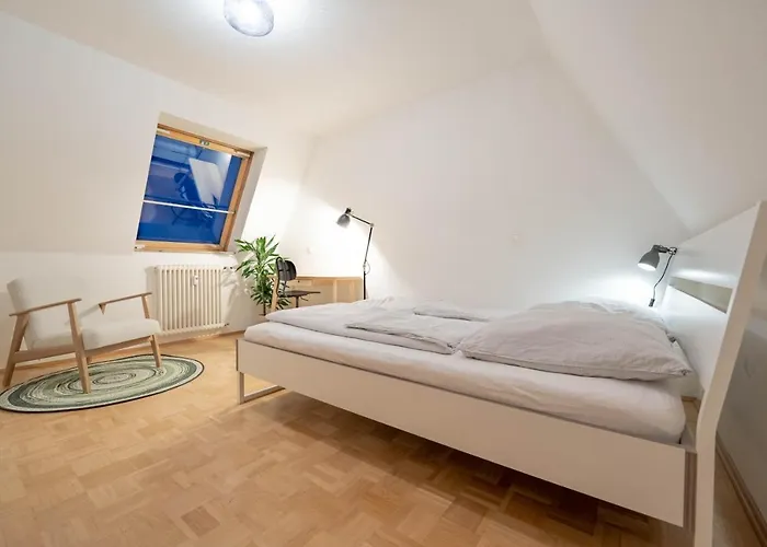 Apartamento Loft Mit Balkon Im Historischen Altbau Am Marktplatz - 75qm, Disneyplus, 300mbs Internet