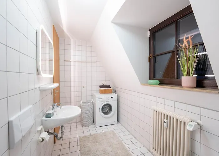 Loft Mit Balkon Im Historischen Altbau Am Marktplatz - 75qm, Disneyplus, 300mbs Internet Apartamento Chemnitz